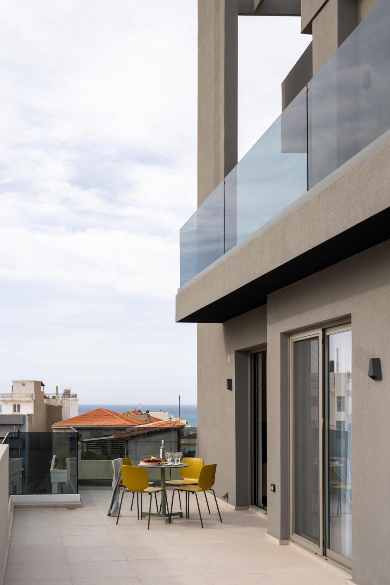 Апартаменты Mosaic Urban Living Ираклион Экстерьер фото
